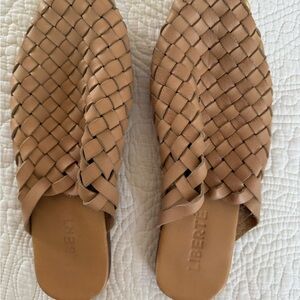 Liberté Women's Prague Woven Mules - tan - size 39